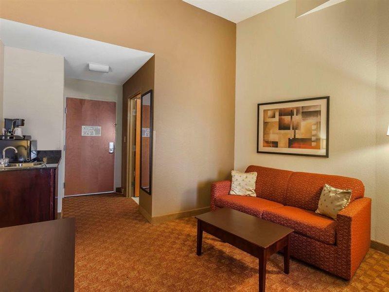 Comfort Suites Suffolk - Chesapeake Экстерьер фото