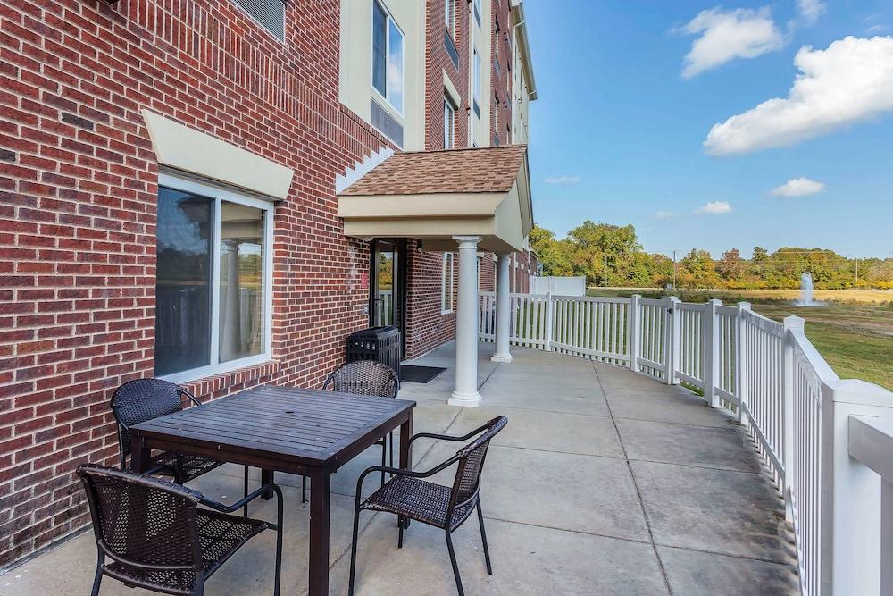 Comfort Suites Suffolk - Chesapeake Экстерьер фото