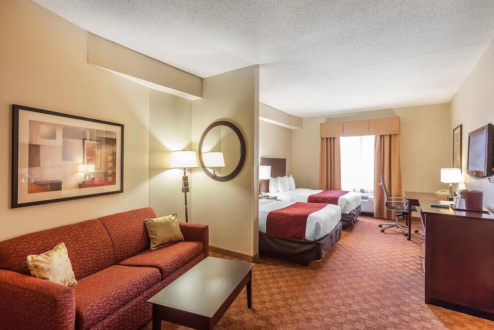 Comfort Suites Suffolk - Chesapeake Экстерьер фото
